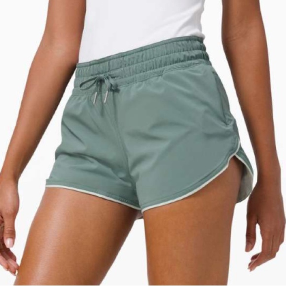 Lululemon Choose A Side Short *Reversible 3”